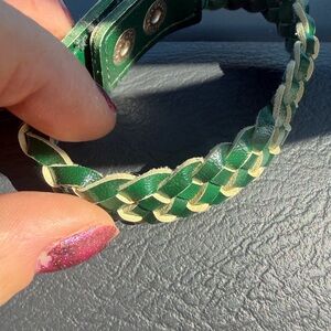 Elegant Green Leather Bracelet